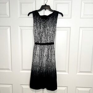 Black and White Adrianna Papell dress | Size 6 | Like New